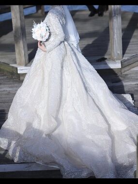 Elegant Long-Sleeve Bridal Ball Gown - Ivory